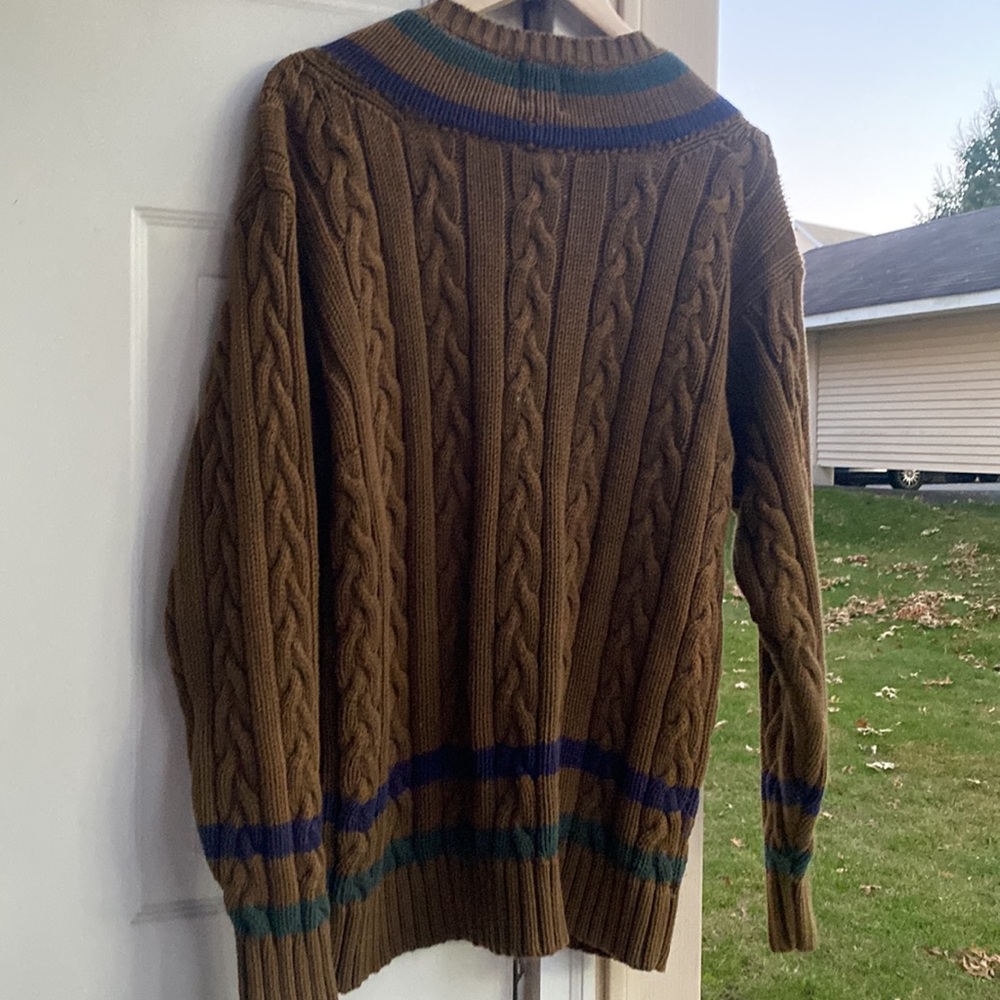 Gap Sweater - image 4